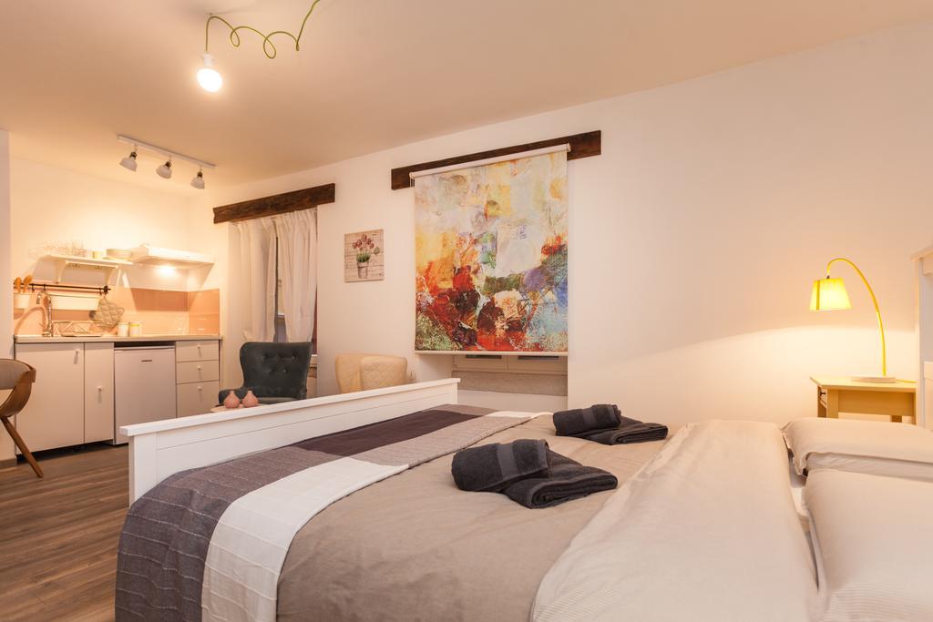 Apartments And Rooms Hey Rovinj Zewnętrze zdjęcie